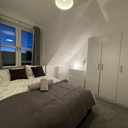 Apartamento Carvetii - Edward House D - 2 Dbl Bed 2Nd Floor Flat Dunfermline Exterior foto
